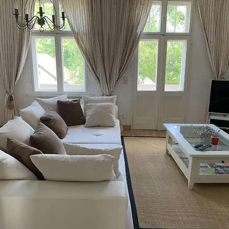 Bella Apartment